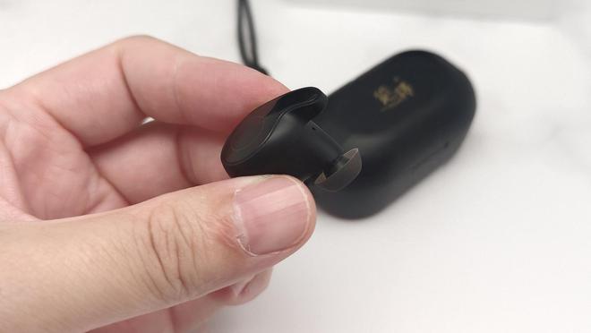 排行！性价比超高的品牌降噪耳机排行榜！尊龙AG网站2025年品牌降噪耳机推荐(图11)