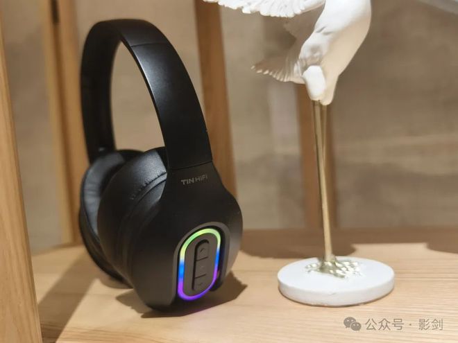 s体验感悟玩游戏、看电影配这款耳机不会选错尊龙凯时appTINHIFI Chrono(图10)